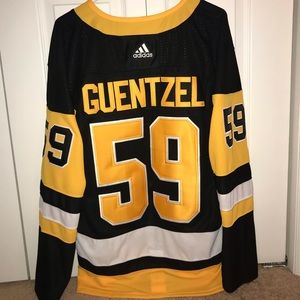 Pittsburgh Penguins Jake Guentzel Jersey